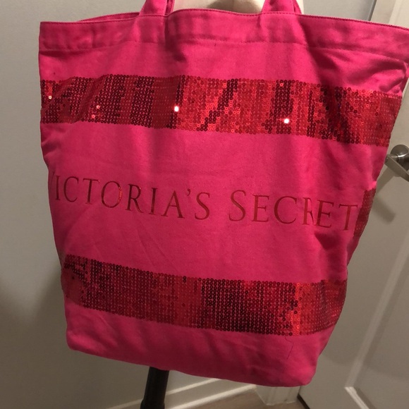 Victoria’s Secret Limited Edition Extra Large Bling Sequin Tote Weekender - Picture 8 of 12